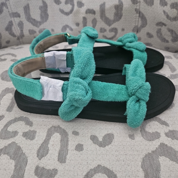 Stuart Weitzman Bandeau Terry Cloth Bow Green Black Gold Open Toe Sandal NEW - Picture 4 of 15